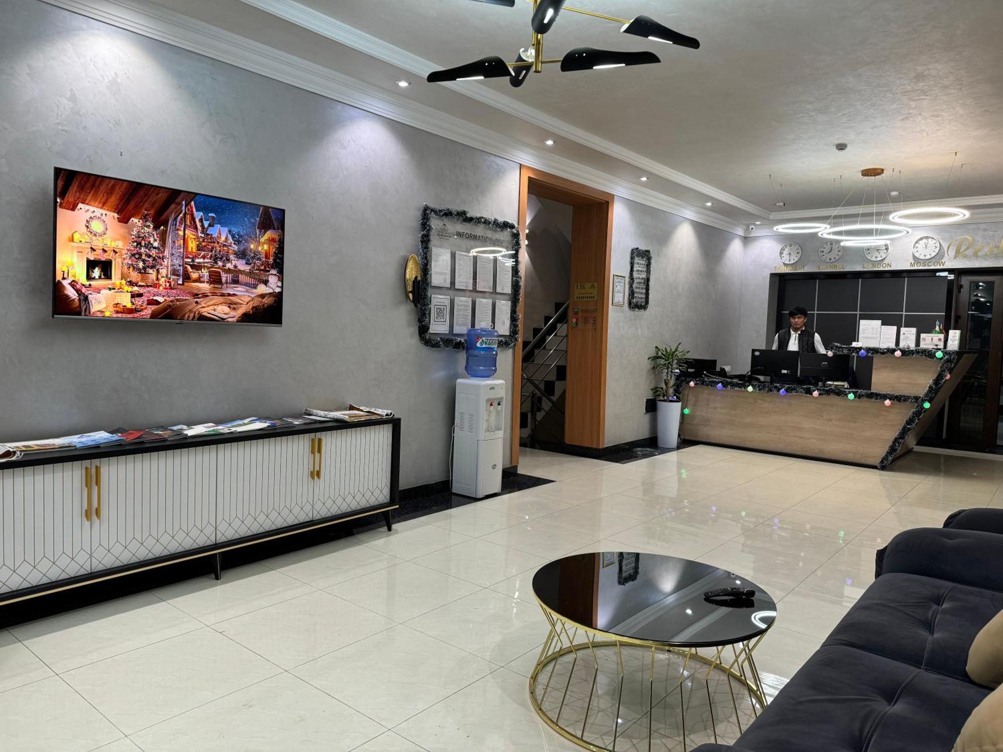 The Moon Tashkent Hotel 외부 사진