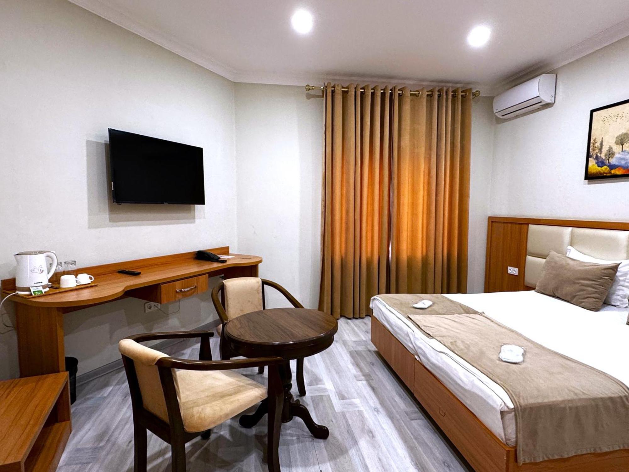 The Moon Tashkent Hotel 외부 사진