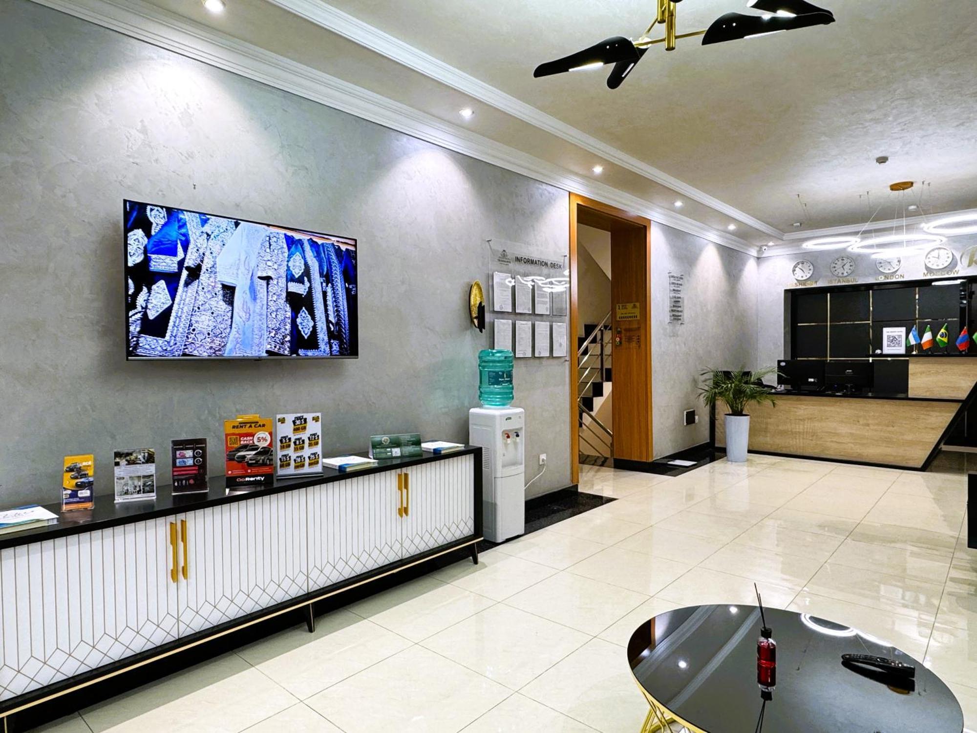 The Moon Tashkent Hotel 외부 사진